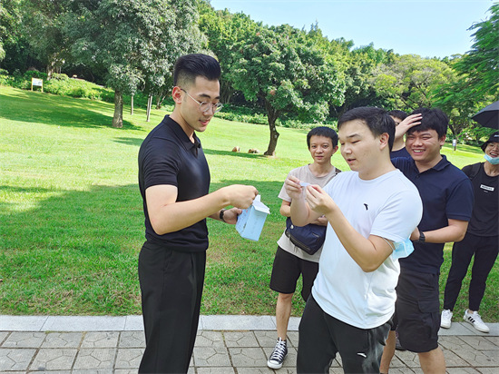 图片关键词 图片关键词