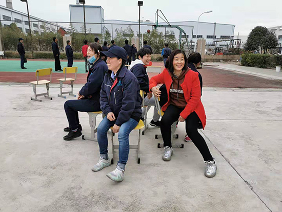 图片关键词 趣味游戏-抢板凳ps.jpg