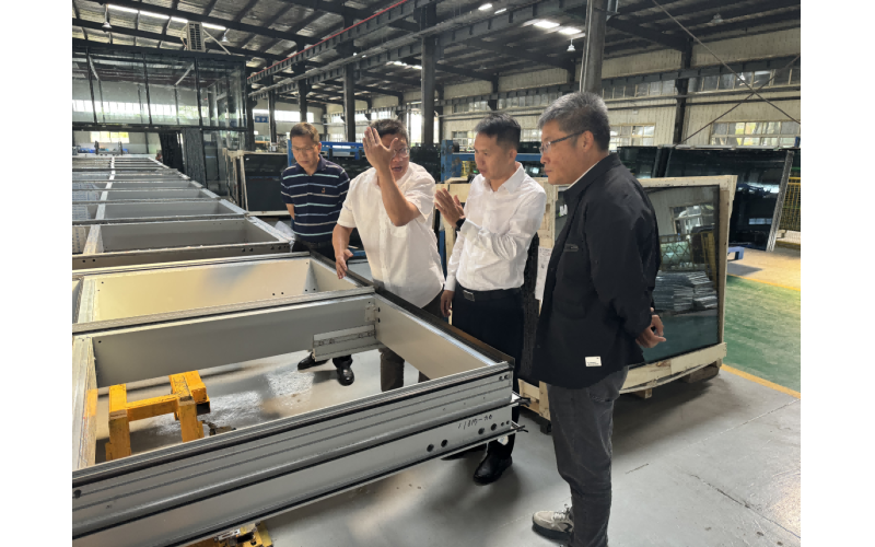 海南控股应急管理部组长王冠基带队赴三鑫科技北京公司天津加工厂调研督导安全工作