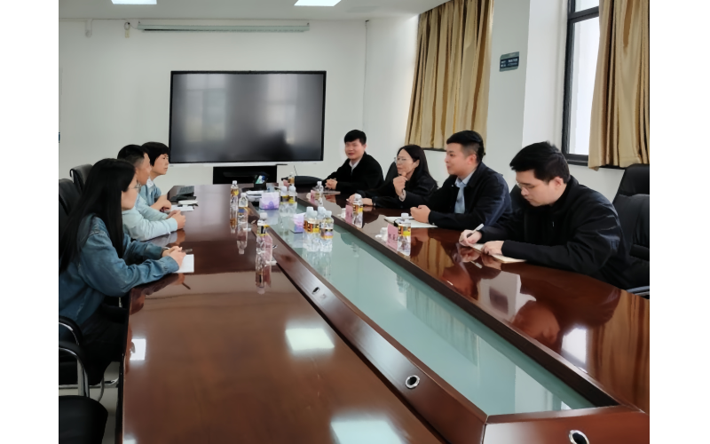 海控物产与华特集团到访海控科技座谈交流科研项目工作经验